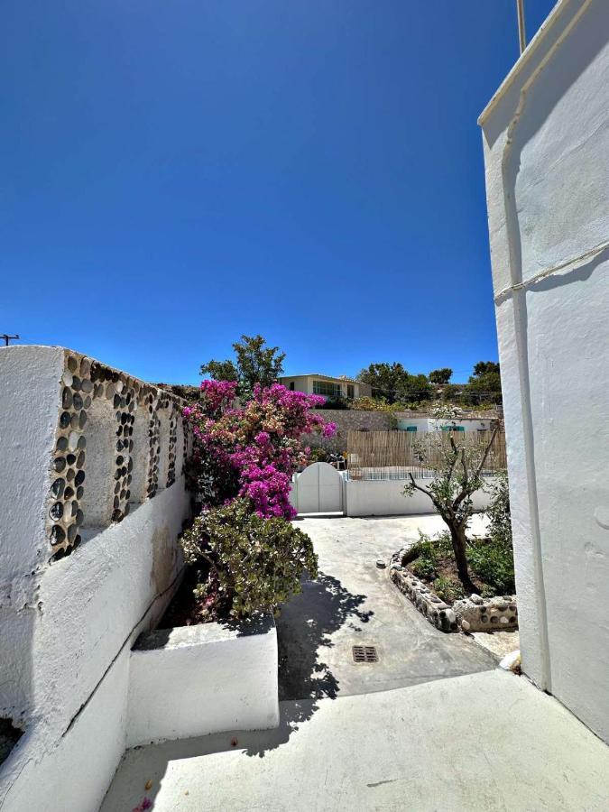 Santorini Style Rooms Vothon Luaran gambar